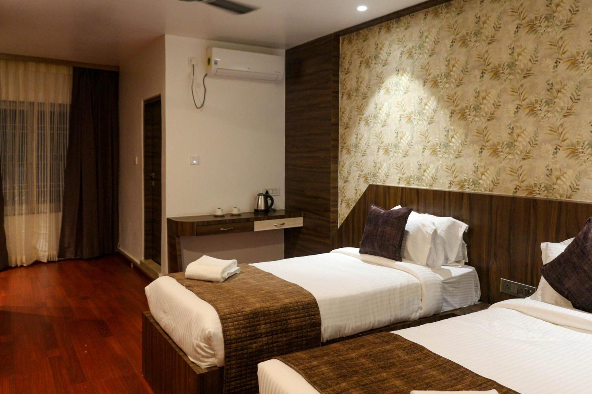 Hotel Obsidian Blue Itānagar Exterior foto